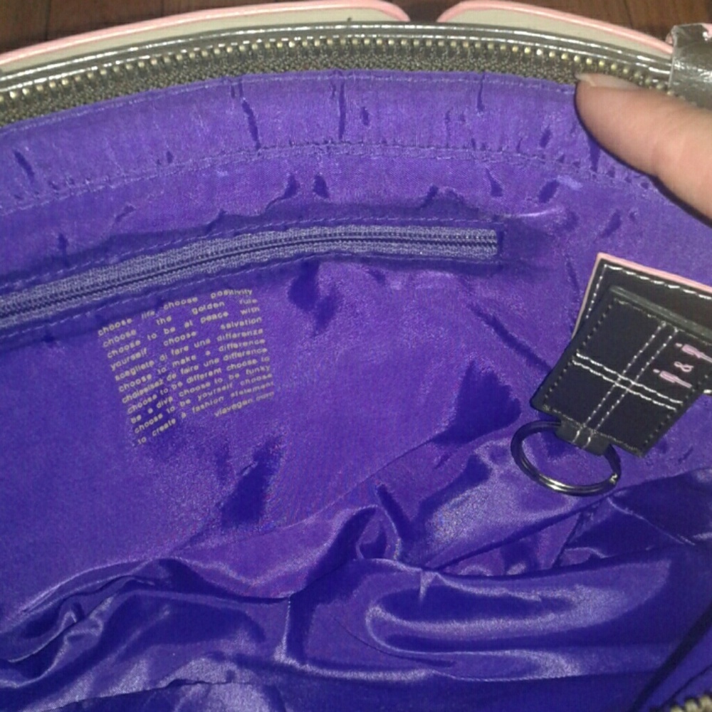 Matt & Nat Handbag - Picture 4 of 4